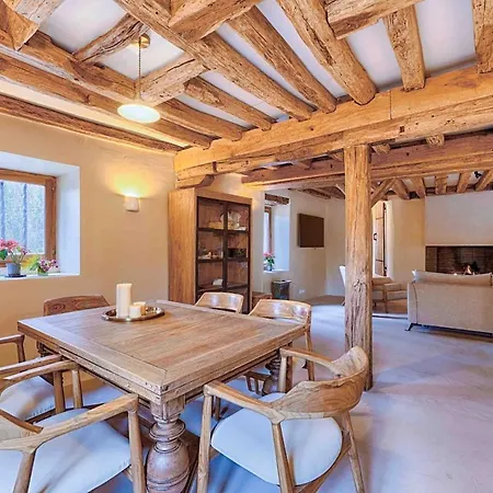 Le Moulin De Rochopt *