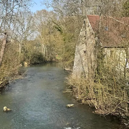 Vila Le Moulin De Rochopt